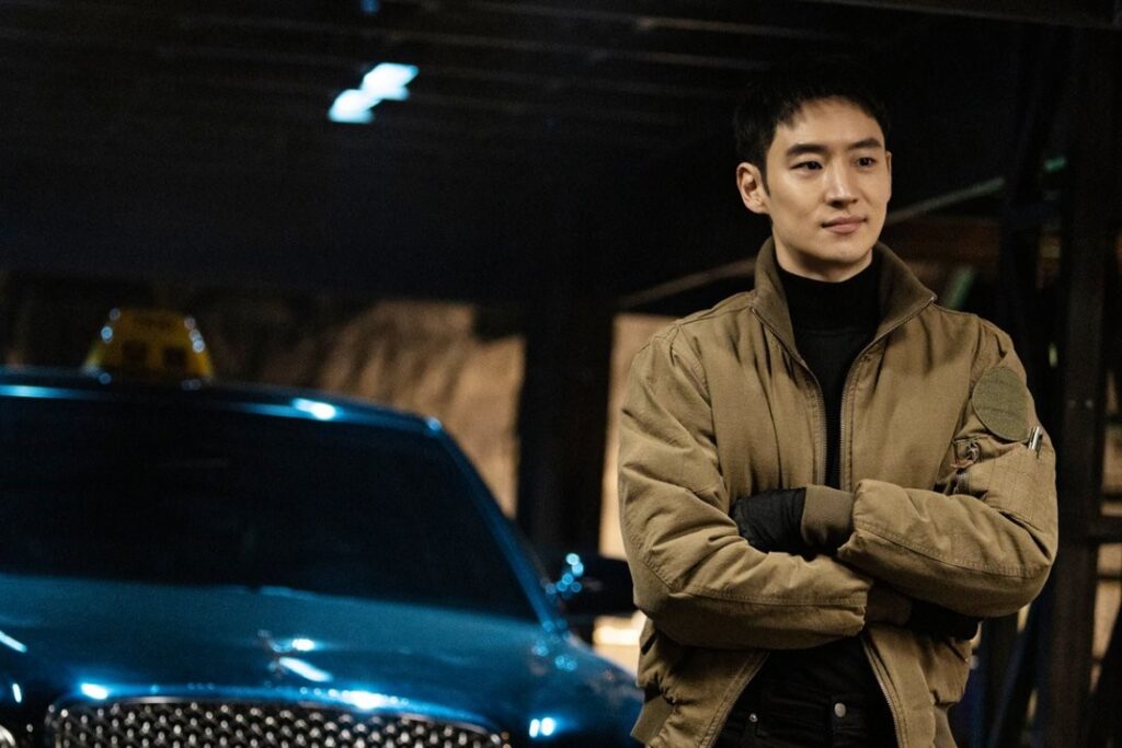 K-drama Taxi Driver: styled like Ryan Gosling in Drive, Lee Je-hoon plays a  vengeful cabbie | South China Morning Post
